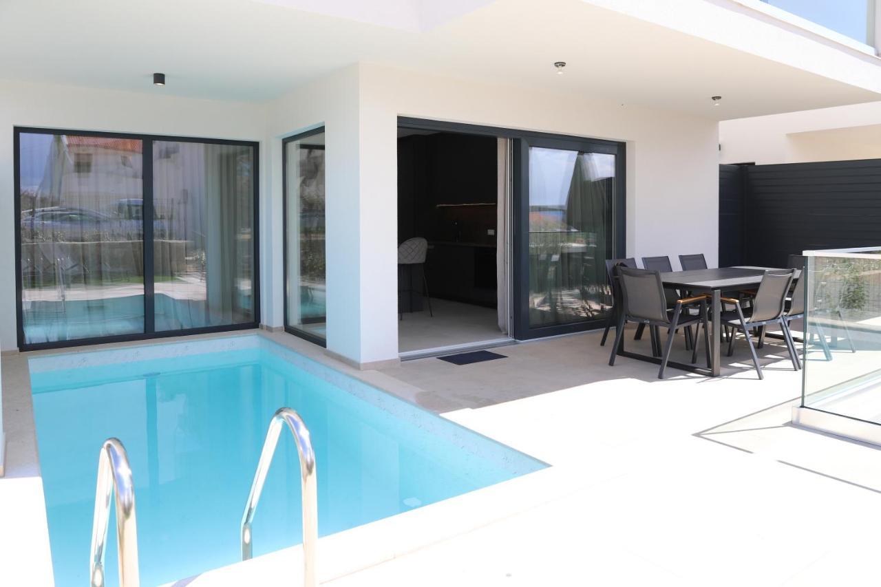 Brand New With Private Pool Njivice