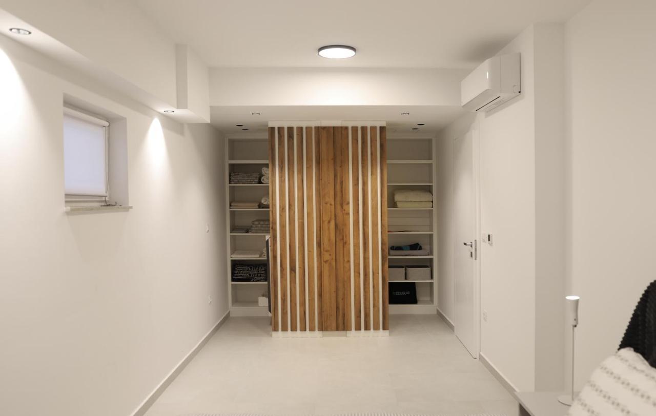 Brand New With Private Pool * Njivice